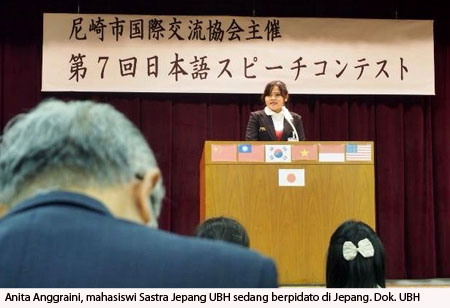 17 02 2014 Mahasiswi UBH Juara 1 Lomba Pidato di Jepang