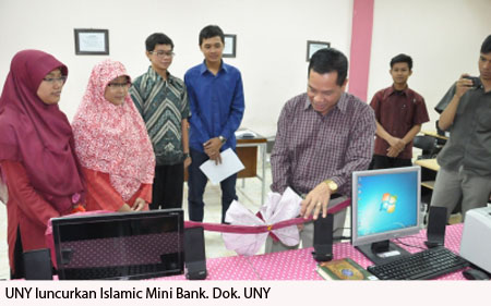 21 02 2014 FE UNY Miliki Islamic Mini bank