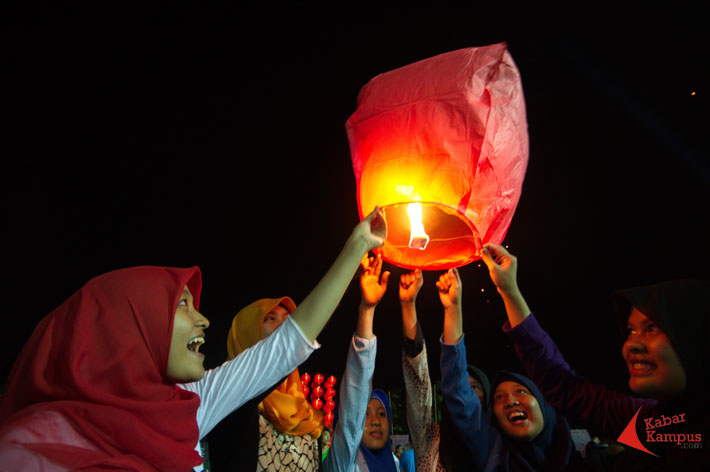 lampion terbang_kaka