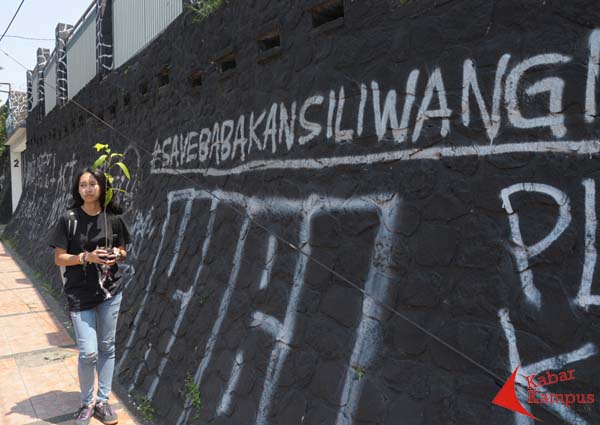 Barly Isham - Jagalah Hutan Kota!