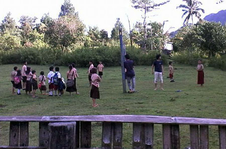 Kegiatan siswa SD Moncong Jai. Dok. Sylva Unhas