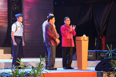 Wapres Boediono buka Jakarta Fair Kemayoran 2014. Foto. Panitia JFK