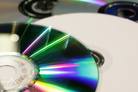 95 persen pengunduhan musik di Australia ilegal. 