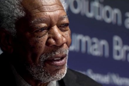 Morgan Freeman dalam film 'Lucy' (Universal Pictures).  