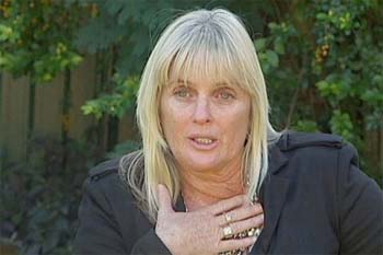Debbie Kilroy menggambarkan penggeledahan dengan menelanjangi penghuni penjara merupakan kekerasan seksual oleh negara. FOTO : ABC AUSTRALIA