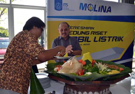 10 04 2015 ITS Luncurkan Gedung Riset Mobil Listrik Terlengkap