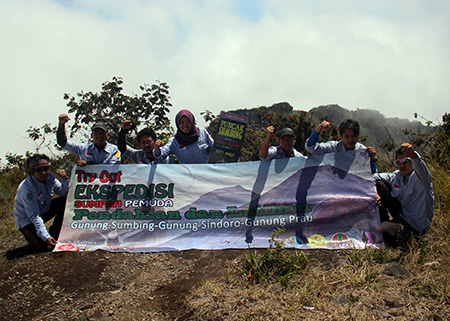 07 09 2016 Puncak gunung Sumbing