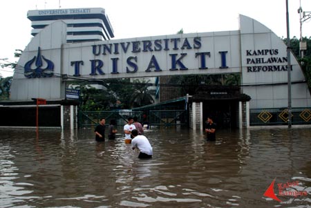17 01 2013 Trisakti Banjir