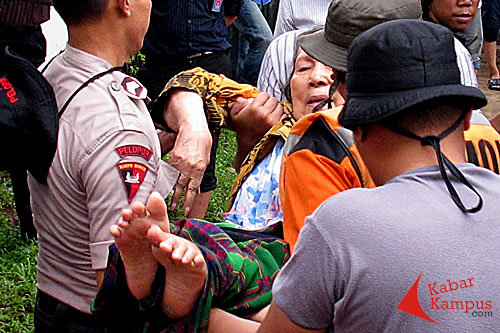 17012013 Menyelamatkan Jakarta6_frino_kaka