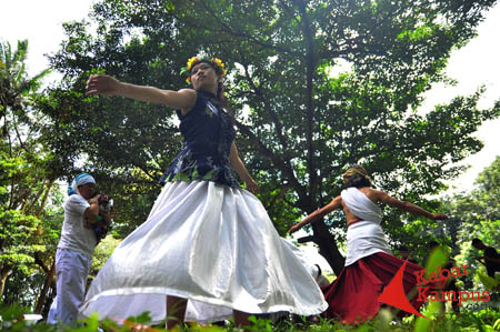 Ritual Ngalokat Rupa Menjaga Hutan Kota