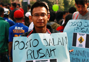 Posko Jalan Rusak Bandung