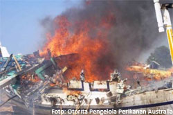 23 10 2013 kapal nelayan indonesia dimusnahkan