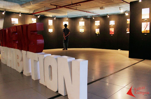 Keindahan Alam Indonesia Dipamerkan di Perpustakaan UI