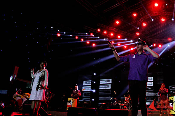 Souljah saat manggung di Jakarta Fair Kemayoran 2014. FOTO : FRINO BARIARCIANUR