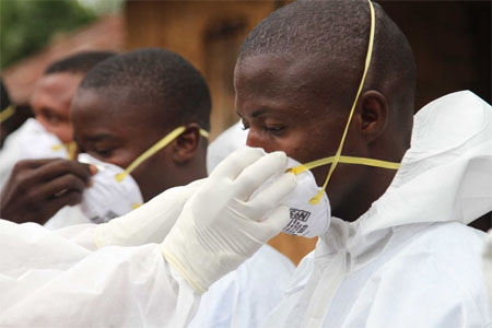Deteksi Penyakit Digital telah digunakan untuk mengumpulkan data tentang wabah Ebola di Afrika Barat. FOTO : Katherine Mueller/IFRC