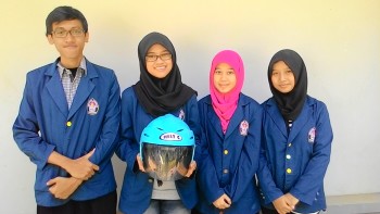 Helm anti polusi dan bakteri buatan mahasiswa Undip. Dok, Undip