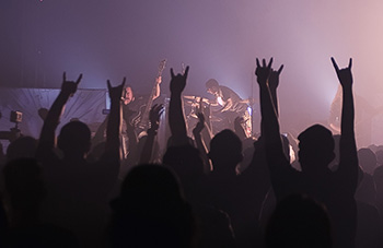 Penampilan band Killswitch Engage asal Massachusetts, Amerika di atas panggung spektakuler Sonic Fair Jakarta 2015. FOTO : IRFAN NASUTION/sonicfair