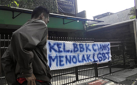 Ilustrasi / penolakan LGBT di Babakan Ciamis, Bandung. Foto : Fauzan