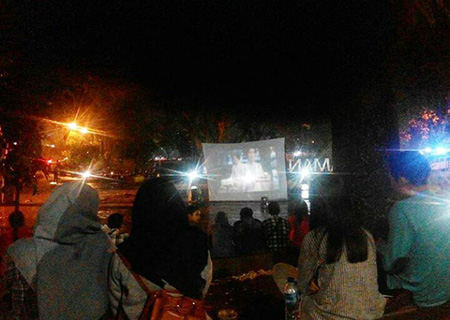 HMI Komisariat DIploma IPB gelar bedah Film "GIe" di Taman Ekspresi Bogor, Sabut, (21/05/2016). HMI IPB