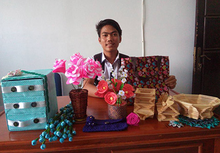 Hasil karya mahasiswa Unimal, Aceh dari mata kuliah Kewirausahaan.