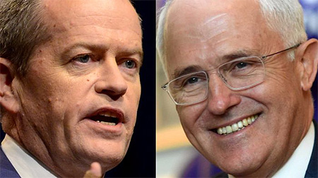 Malcolm Turnbull mengatakan debat terakhirnya dengan Bill Shorten akan dilakukan online.  ABC/AAP: Lukas Coch
