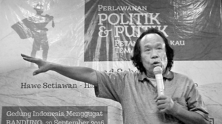 Mohamad Sobary, Rokok dan Perlawanan Puitik Petani