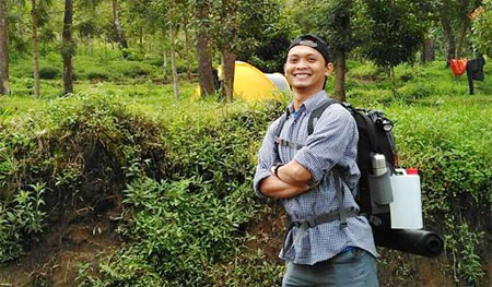 Yopie Nugraha, salah satu pendiri Sunday Screen. Selain dunia video juga menyenangi traveling dan camping. FOTO : dokumentasi pribadi