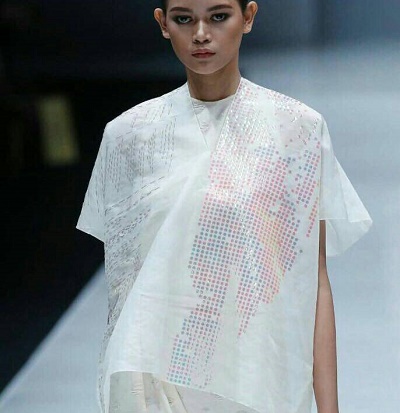 Dosen ITB Tampilkan Koleksi Baju  Bodo  di Jakarta  Fashion 