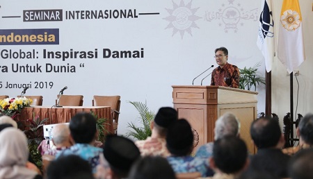 UGM Nominasikan NU dan Muhammadiyah Menerima Nobel Perdamaian