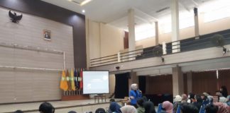 Stand Up UIN Bandung Gelar Kritik Politik Kampus