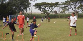 Gandeng SSB Putra Mangunjaya, UPN Veteran Jatim Rintis Sekolah Sepak Bola Berbasis Data