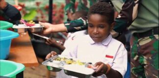 Program Makan Bergizi Gratis Sebaiknya Dikaji Ulang