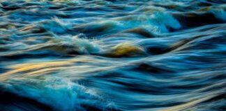 Dunia Bergerak ke Puncak Perlawanan; Indonesia ke Samudra Negosiasi