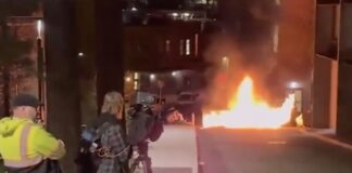 Protes Anti-Boeing Berujung Penangkapan 30 Mahasiswa