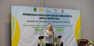 FEB UNJANI & Pemkot Cimahi Gaungkan Aksi Nyata KKN Kelola Sampah Berkelanjutan