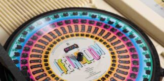 Rayakan 25 Tahun Karir, Mocca Rilis Vinyl Mini Album “Life In Bloom” dengan Konsep Animasi Zoetrope